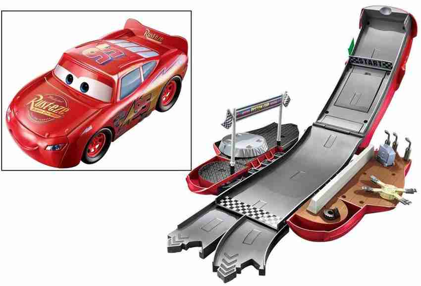 HOT WHEELS TRANSFORMING LIGHTNING MCQUEEN CARS3