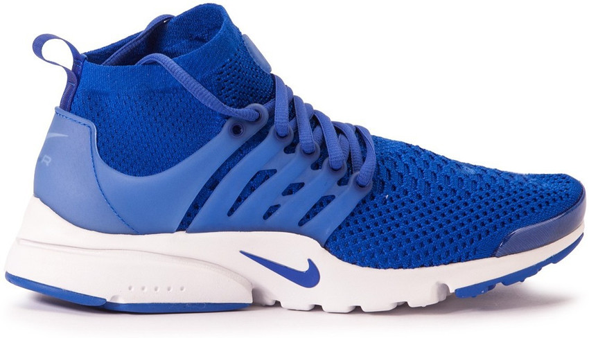 Presto hotsell flyknit white