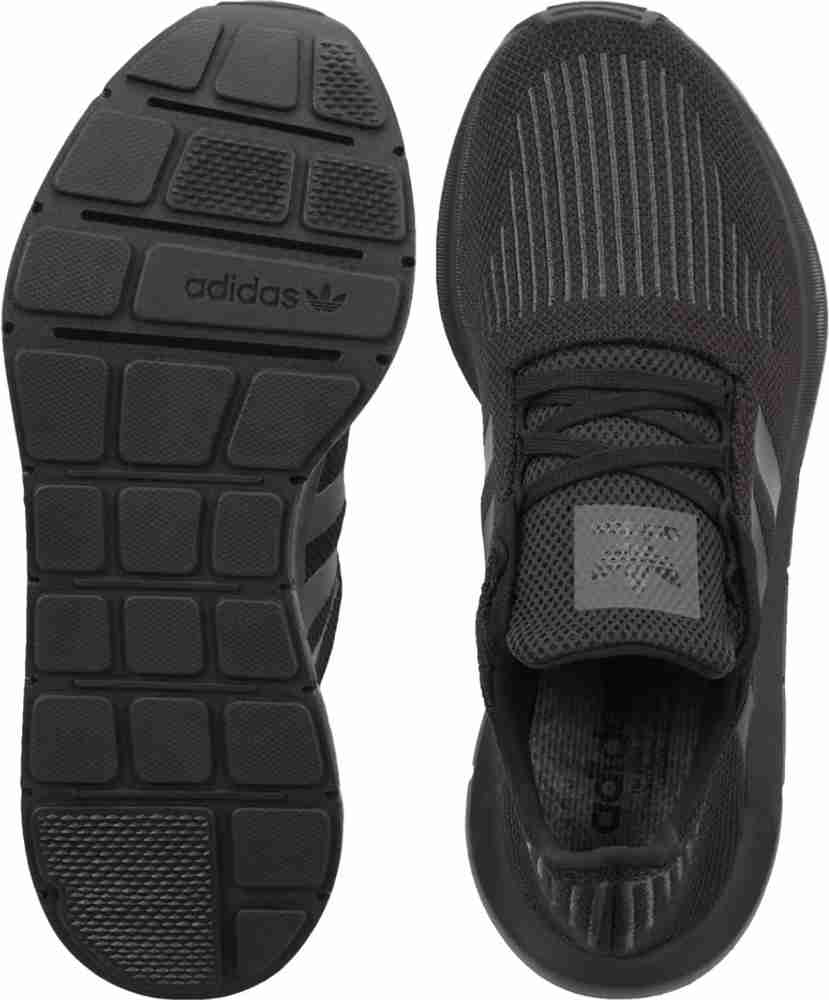 Swift run store all black