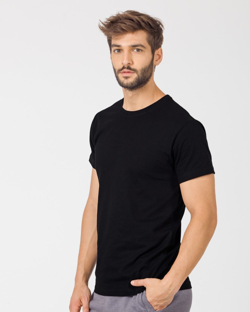studio seven Solid Men Round Neck Black T-Shirt - Buy studio seven Solid  Men Round Neck Black T-Shirt Online at Best Prices in India