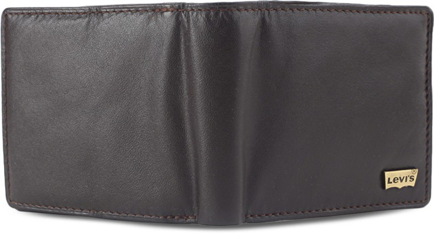 Levis outlet wallet flipkart