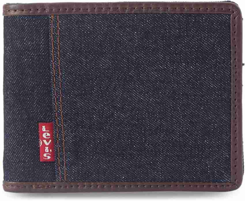 Denim store wallet levis