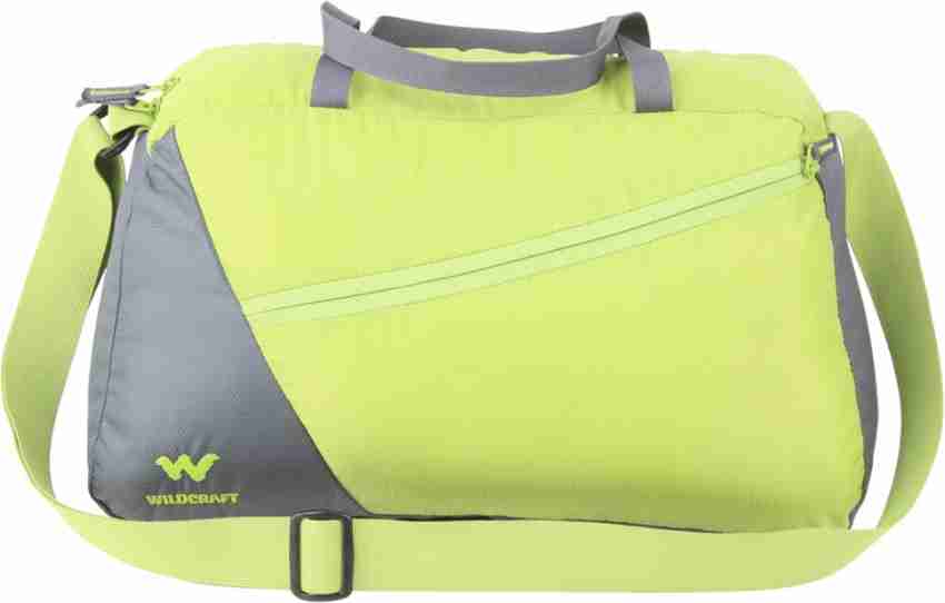 Wildcraft tinker outlet duffle bag