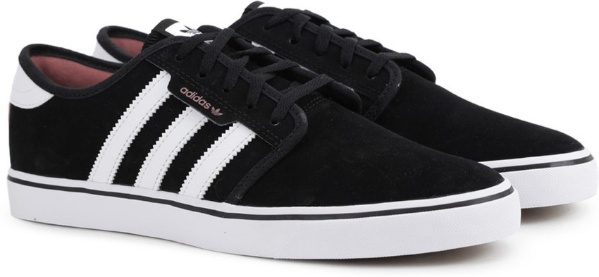 ADIDAS ORIGINALS SEELEY Sneakers For Men Buy CBLACK FTWWHT SCARLE Color ADIDAS ORIGINALS SEELEY Sneakers For Men Online at Best Price Shop Online for Footwears in India Flipkart