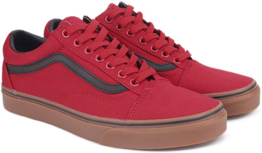 Red vans sales with gum bottom