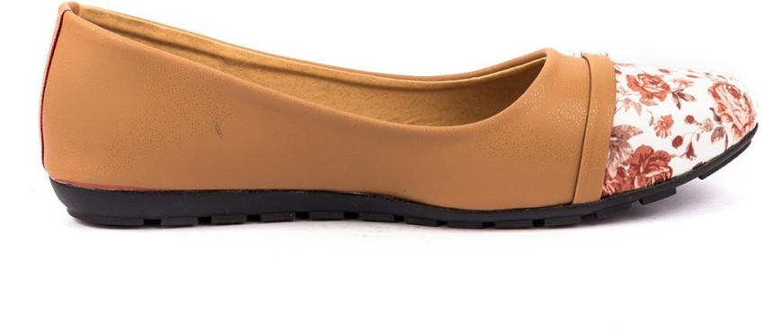 Sant Footwear Bally Bellies For Women Buy Beige Color Sant Footwear Bally Bellies For Women Online at Best Price Shop Online for Footwears in India Flipkart