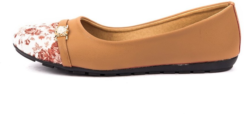 Sant Footwear Bally Bellies For Women Buy Beige Color Sant Footwear Bally Bellies For Women Online at Best Price Shop Online for Footwears in India Flipkart