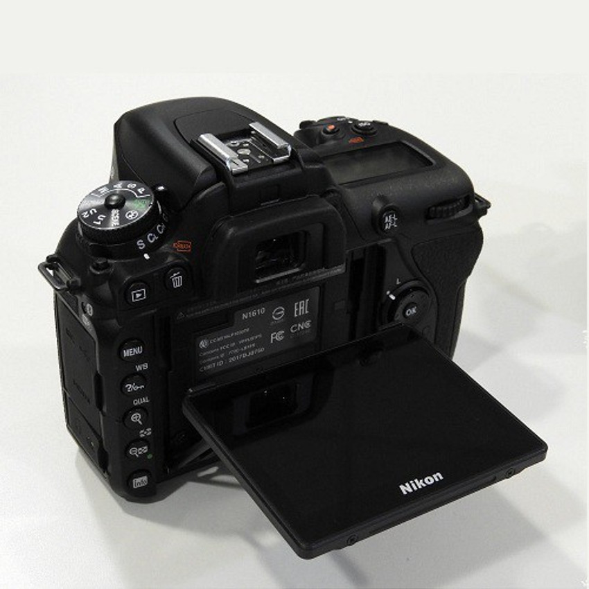 nikon d7500 price in flipkart
