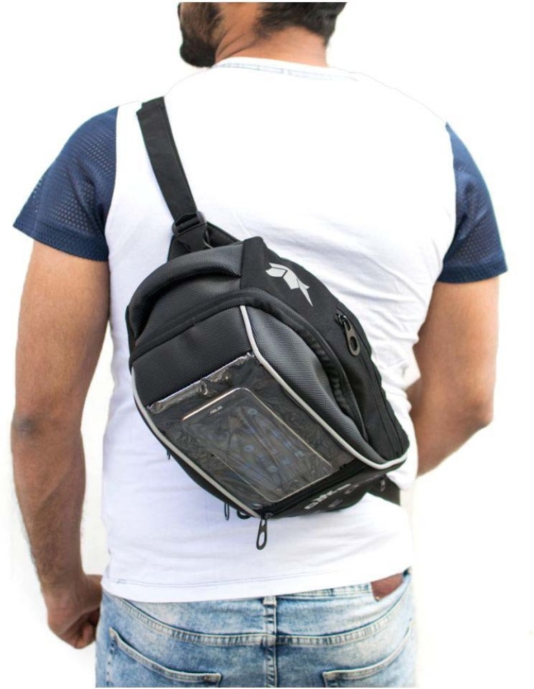 Taur – 4 in 1 Magnetic riding Tank bag, thigh bag, waist bag and Messe –  HELMETWALA.COM