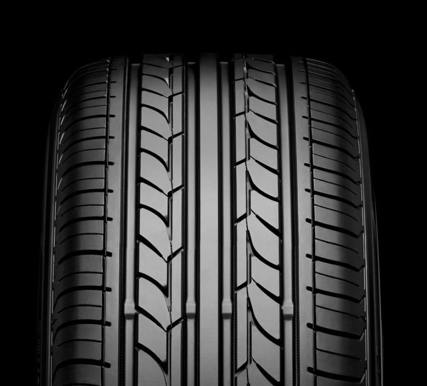 YOKOHAMA Yokohama Earth 1 P 165 65 R13 79T Tubeless Car Tyre 4