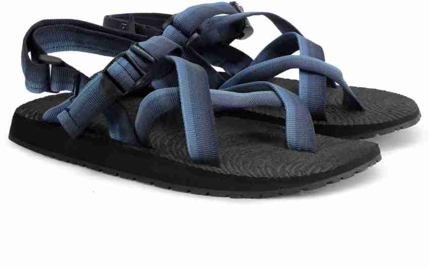 Wildcraft Gladiator Men Blue Casual