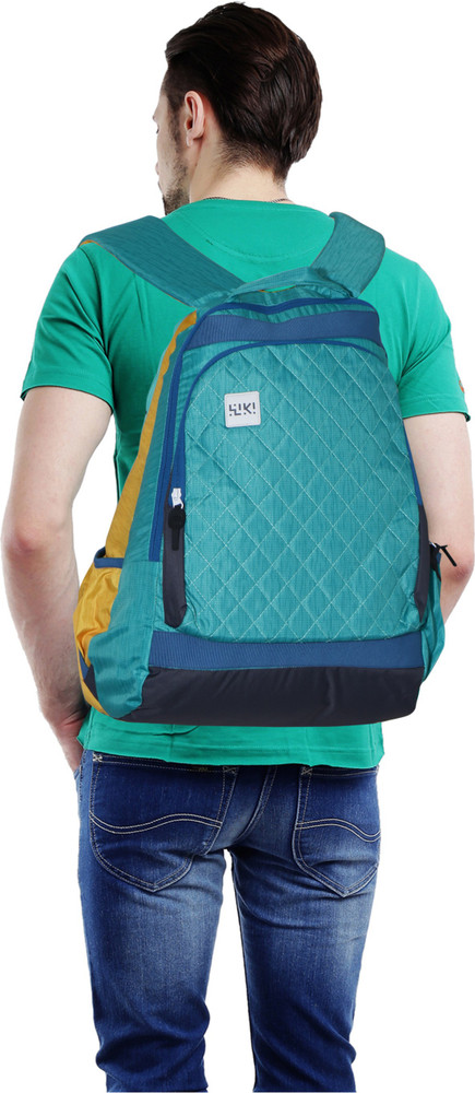 Wildcraft school backpack toss top