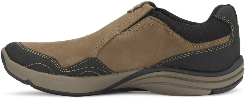 Clarks travel shoes best sale