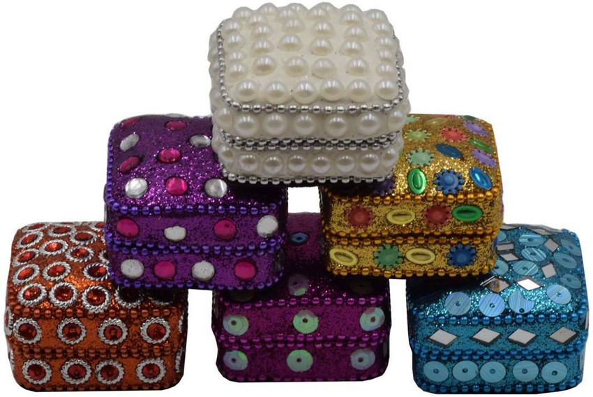 Nuovo Fashion decorative gift and jewelry box Home Decor table