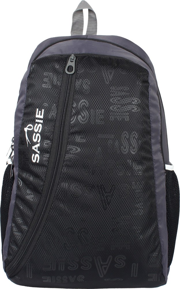 Online school shop bags on flipkart