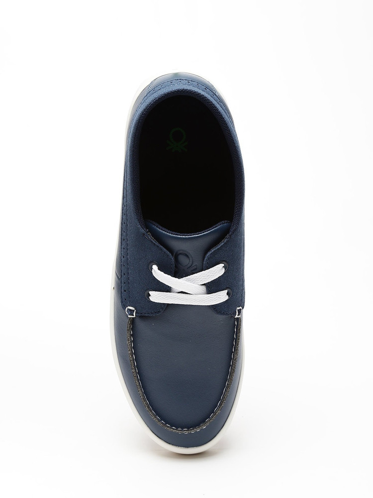 Benetton boat shoes online