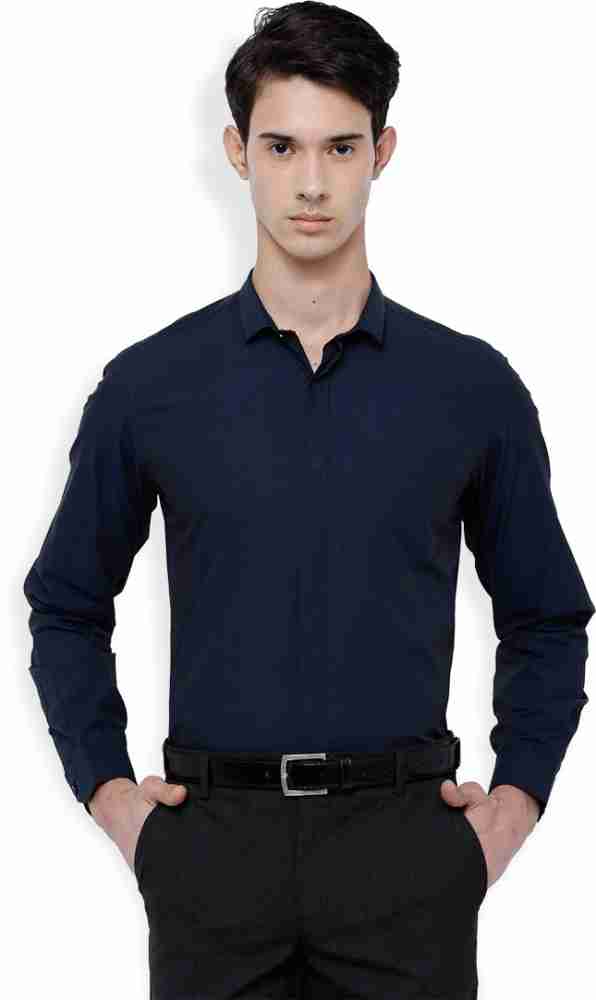 Dark blue pants outlet black shirt