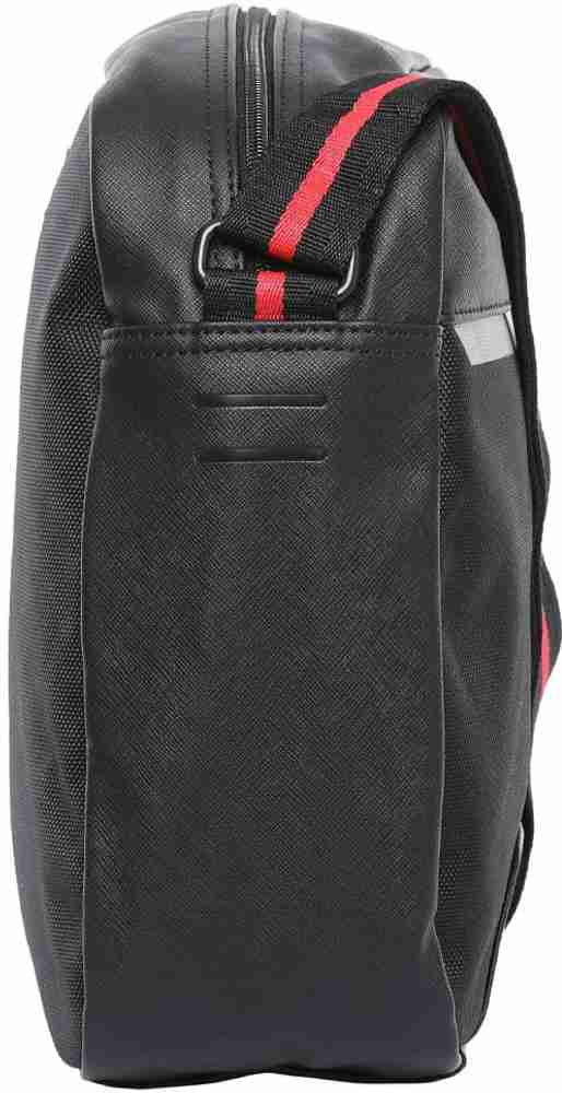 Flipkart PUMA Ferrari LS Reporter Weekender Weekender