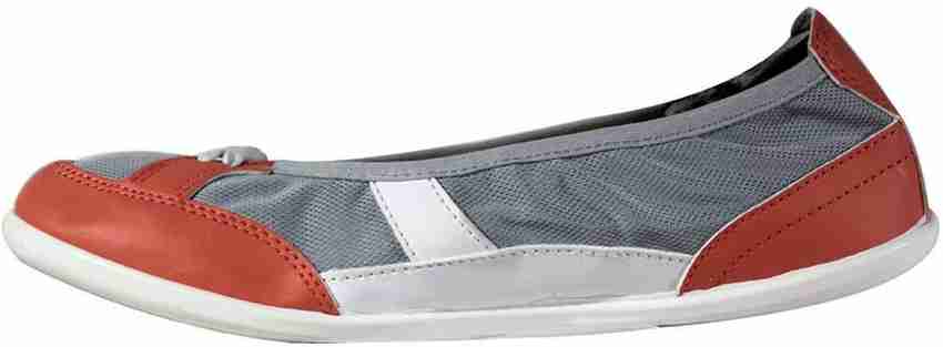 Newfeel shop ballerina shoes