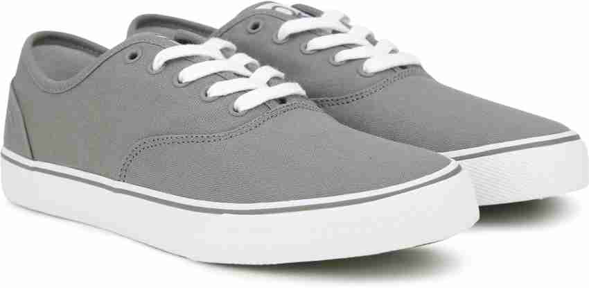 United colors of benetton grey sneakers top
