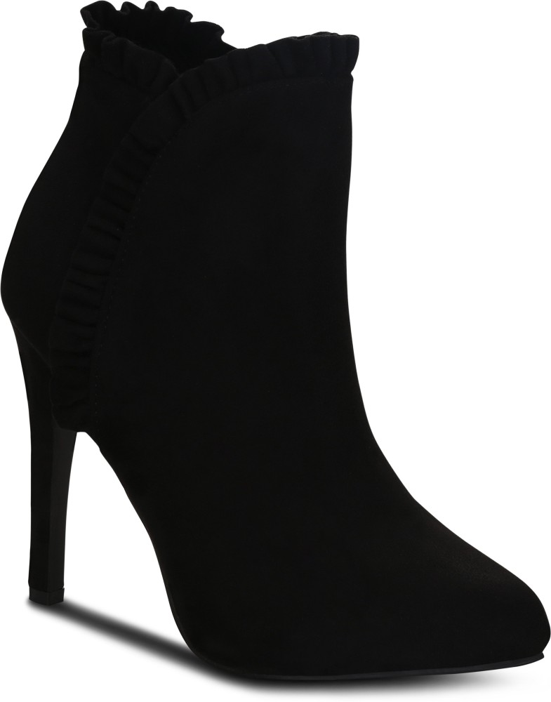 Ladies boots hotsell on flipkart