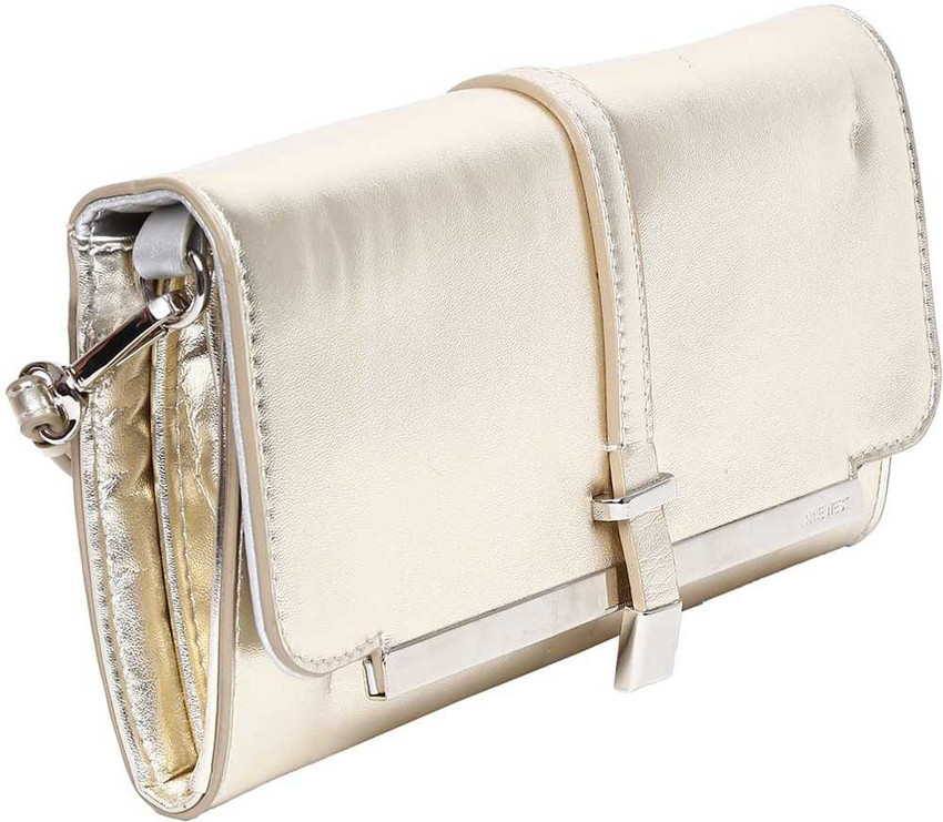 Clutch nine west hot sale