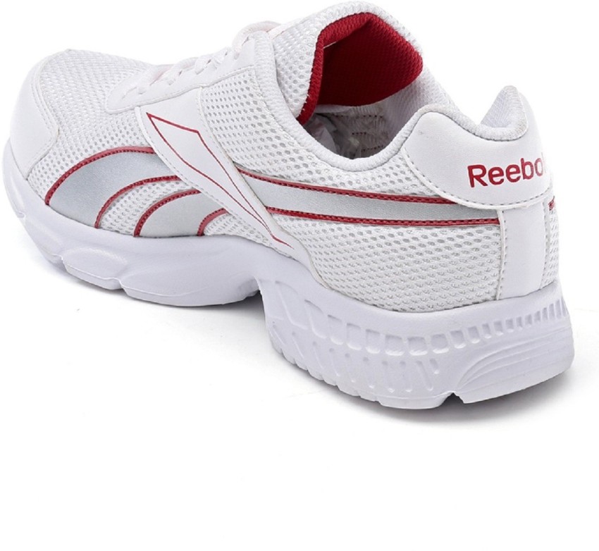 Reebok acciomax store white running shoes