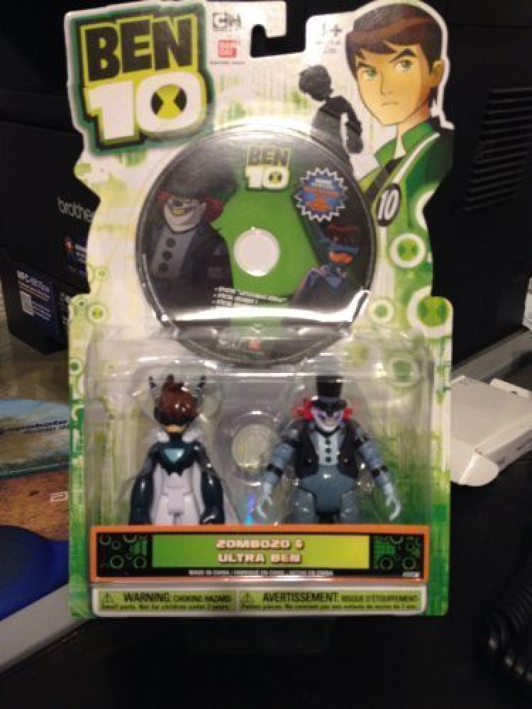 Ben 10 Ultra Ben And Zombozo Figure With Dvd - Ultra Ben And