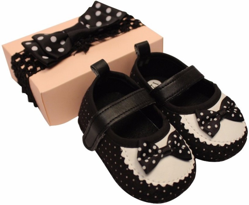 BBS Infant Baby Girl Black With White Pattern Crib Shoes And Black