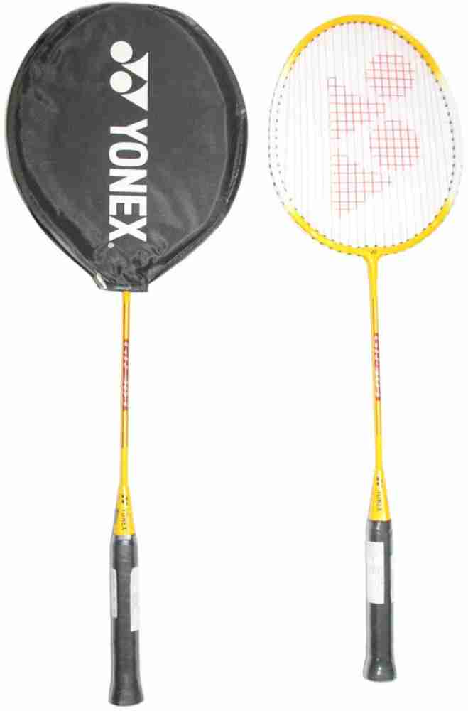 Yonex badminton store shuttlecock flipkart