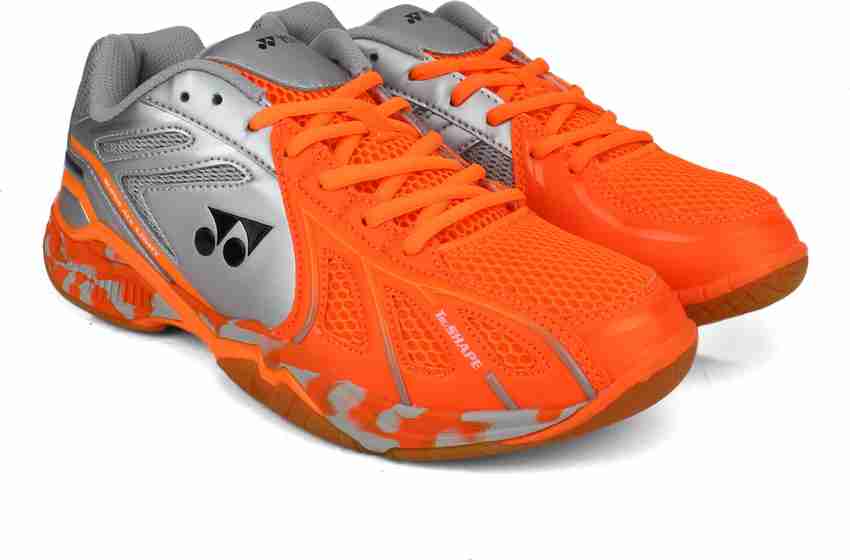 Yonex superacelt badminton shoes top