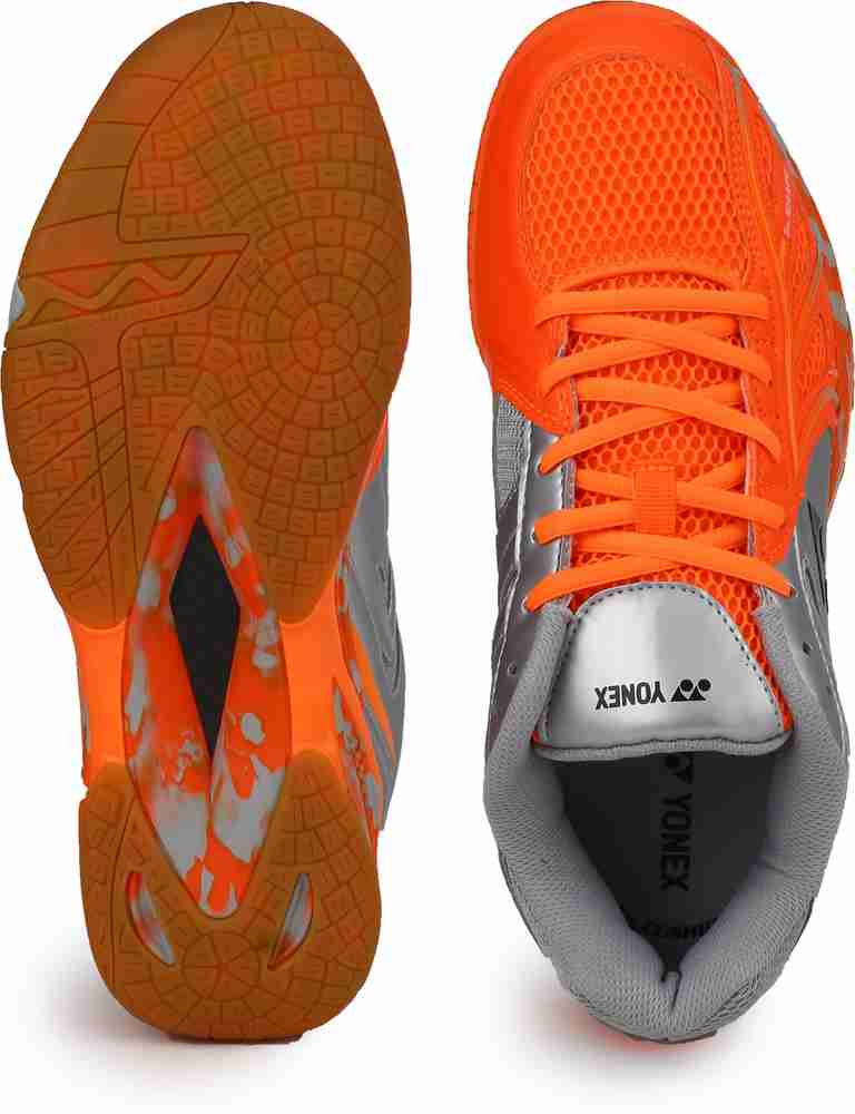 Yonex superacelt badminton shoes top