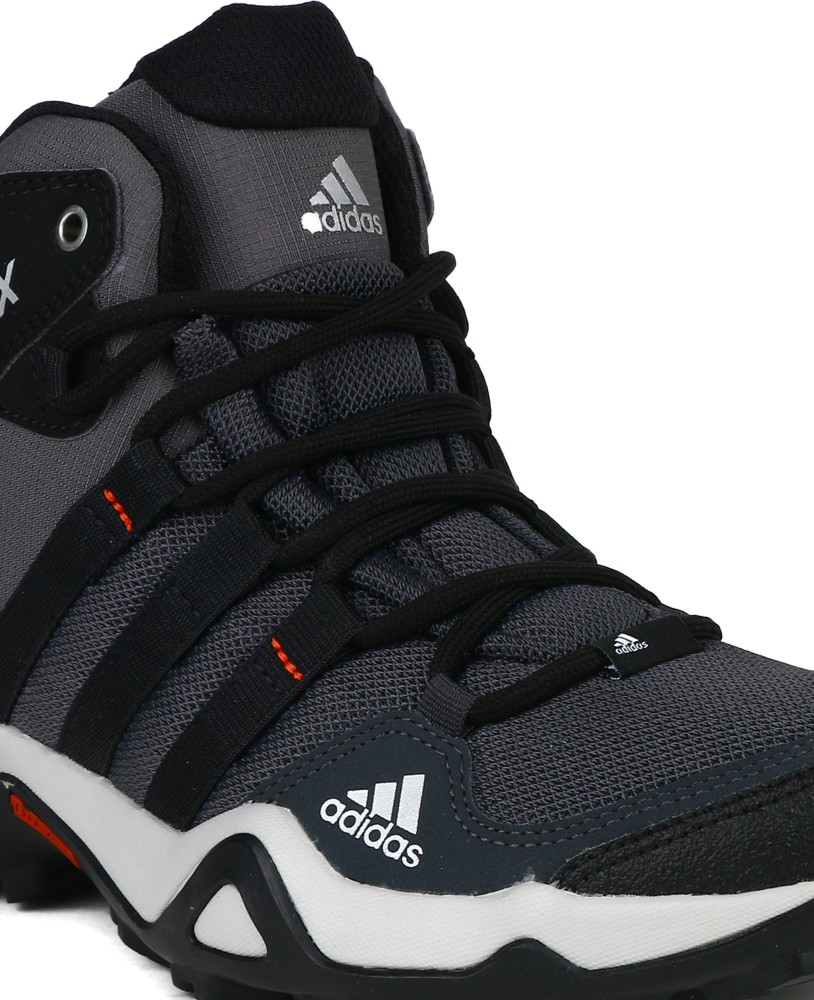 Adidas path cross hot sale mid outdoor shoes