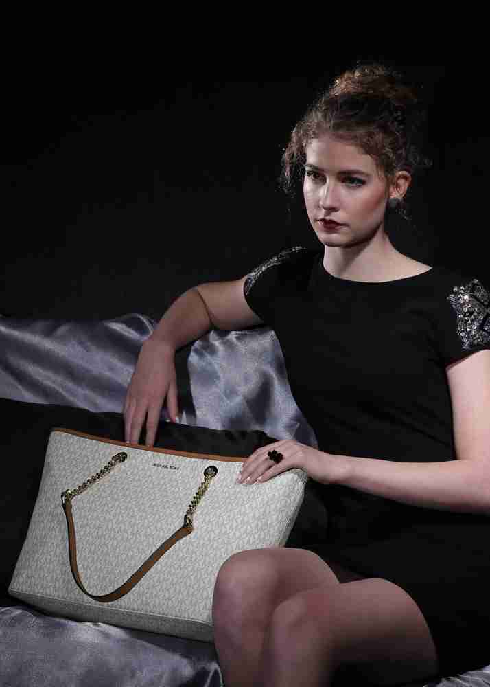 Michael kors cheap handbags flipkart