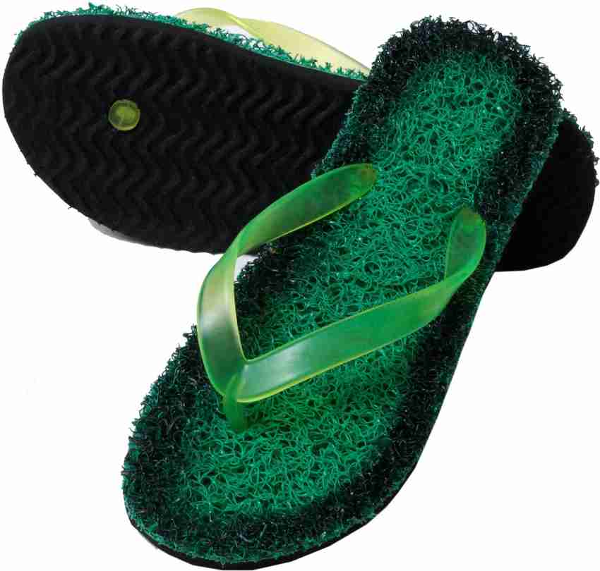 Green on sale grass chappal