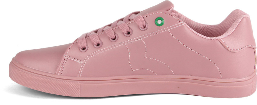 Ucb hotsell sneakers flipkart