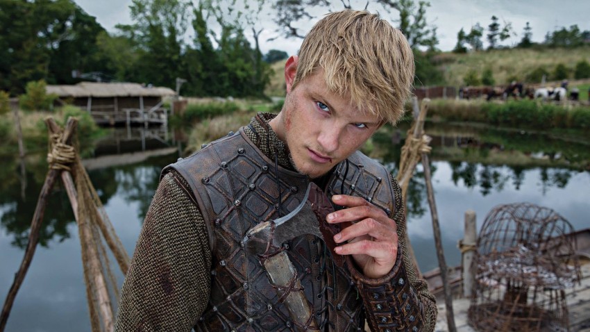 Vikings 8 x 10 Photo Alexander Ludwig/Bjorn Lothbrok Young & Sexy Grey Sky  kn at 's Entertainment Collectibles Store