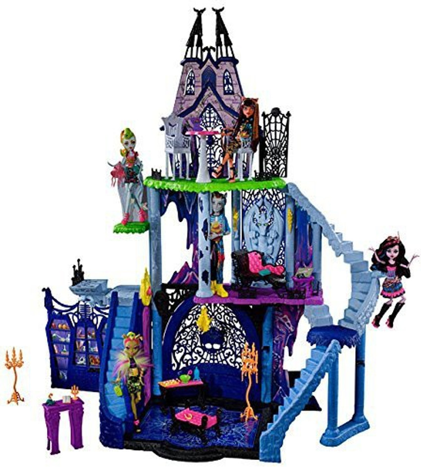 Monster high freaky fusion discount catacombs playset