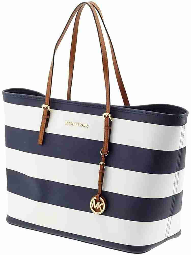 Navy blue and white michael kors purse hotsell