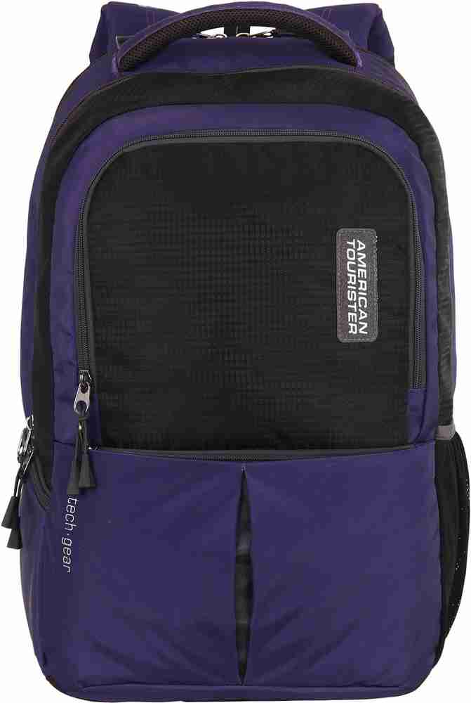 Tech gear shop laptop backpack 01