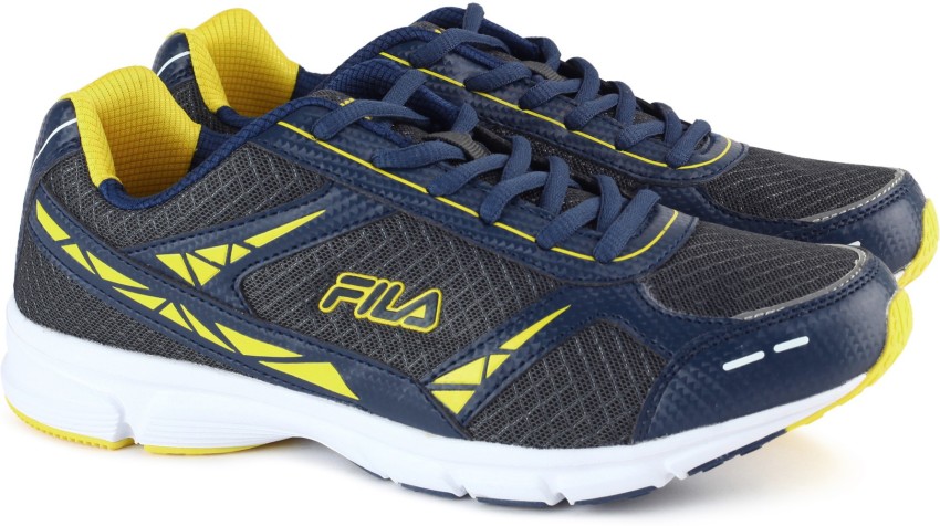 Fila lite store runner plus 4