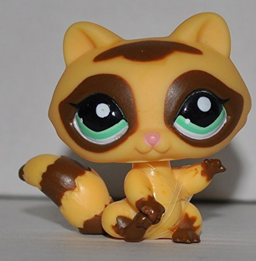 Littlest pet shop raccoon 2025
