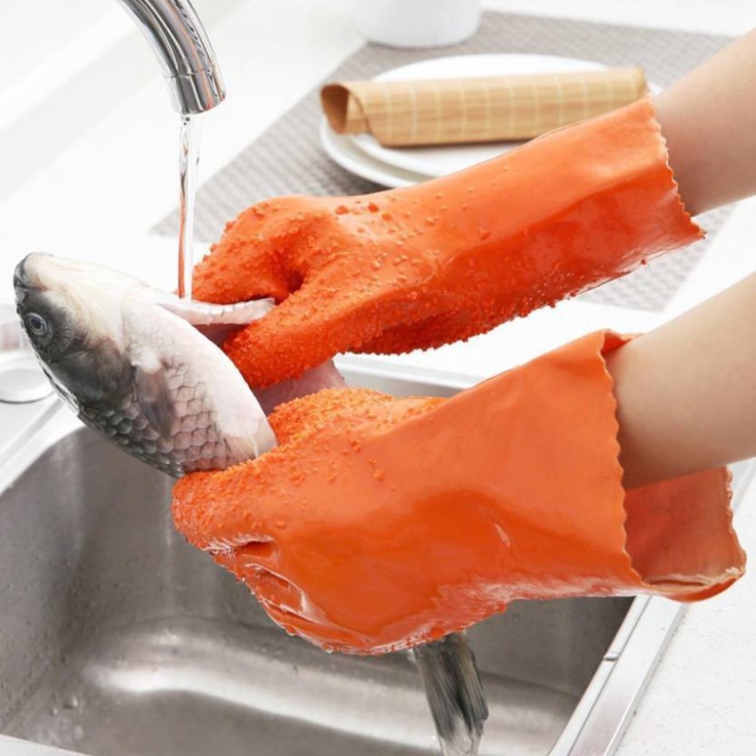 SOLDOUT GK Fish cleaning / Potato peeling gloves Wet and Dry Glove Price in  India - Buy SOLDOUT GK Fish cleaning / Potato peeling gloves Wet and Dry  Glove online at