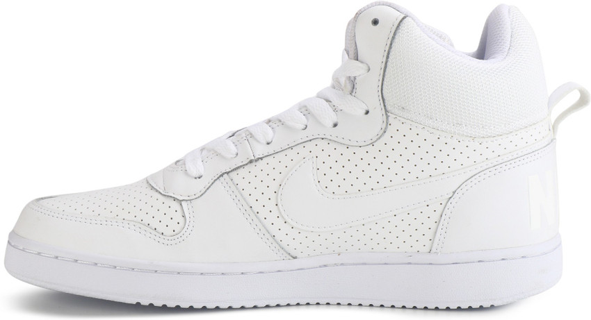 Nike court borough mid se store
