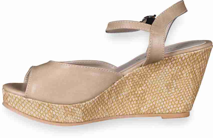 Tan discount wedge sandals