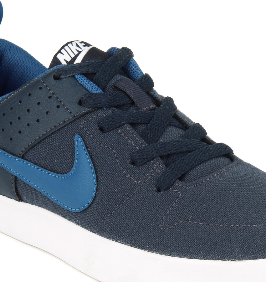 Nike liteforce iii blue sneakers hotsell