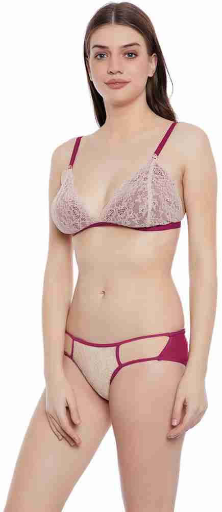 Clovia Lace Non-Padded Non-Wired Plunge Bra & Bikini Panty Lingerie Set -  Buy Clovia Lace Non-Padded Non-Wired Plunge Bra & Bikini Panty Lingerie Set  Online at Best Prices in India