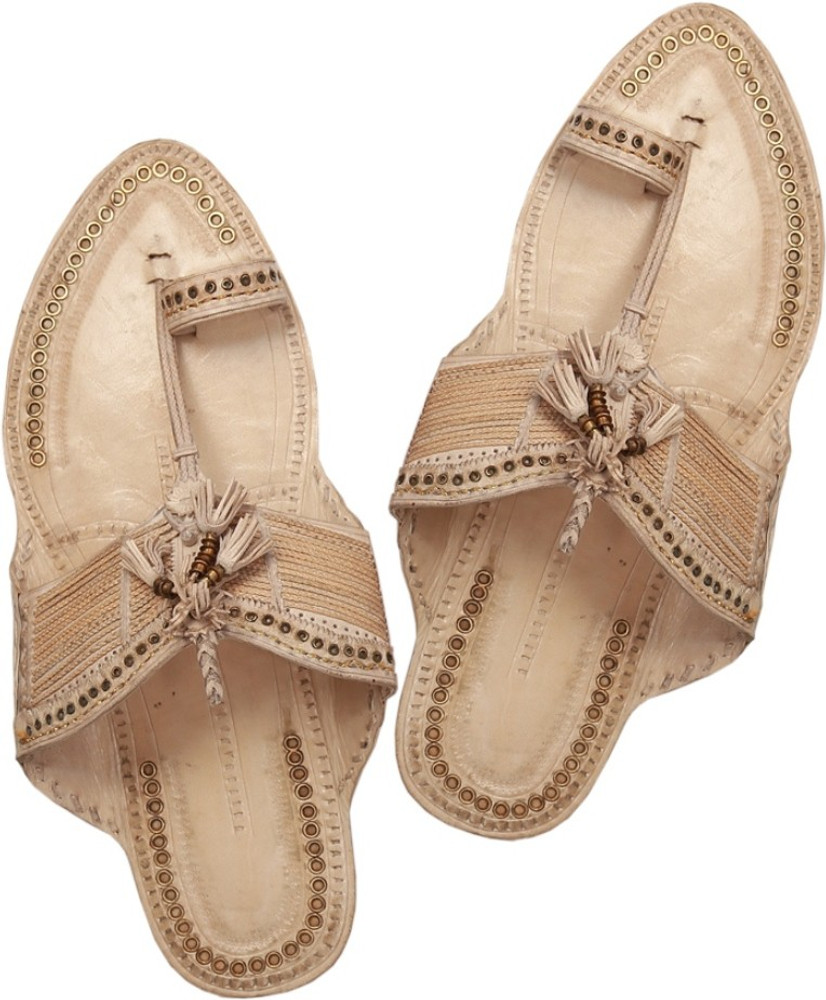Kolhapuri chappal online flipkart store