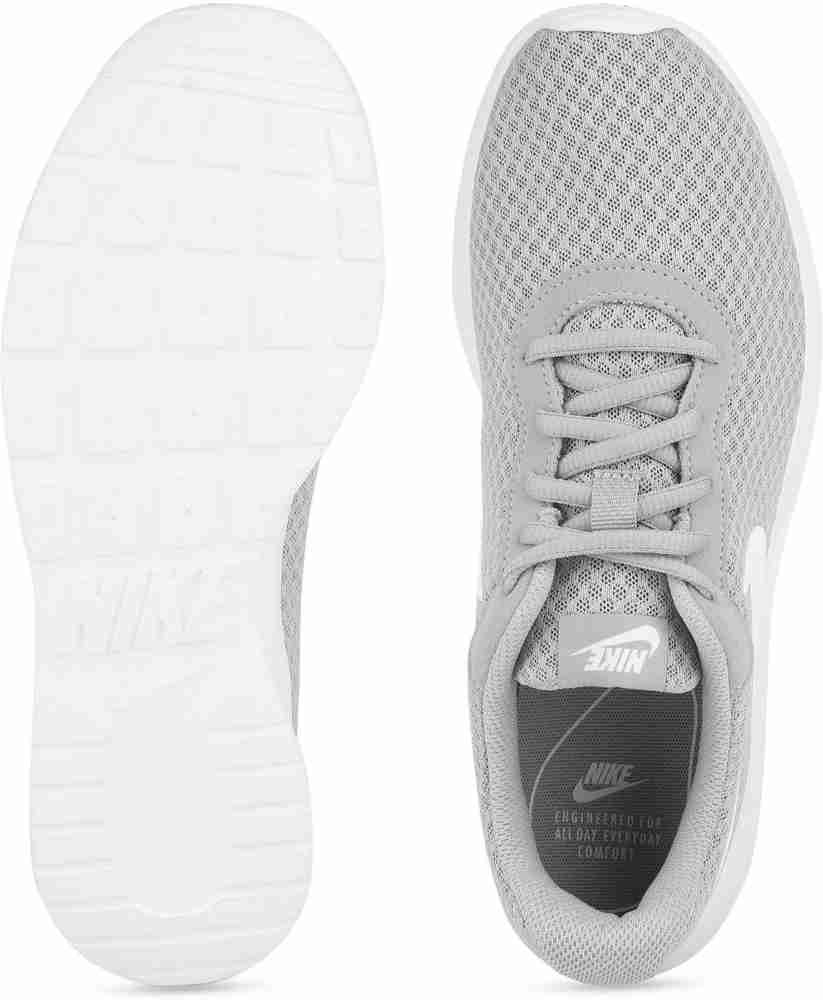 Nike discount tanjun comfort