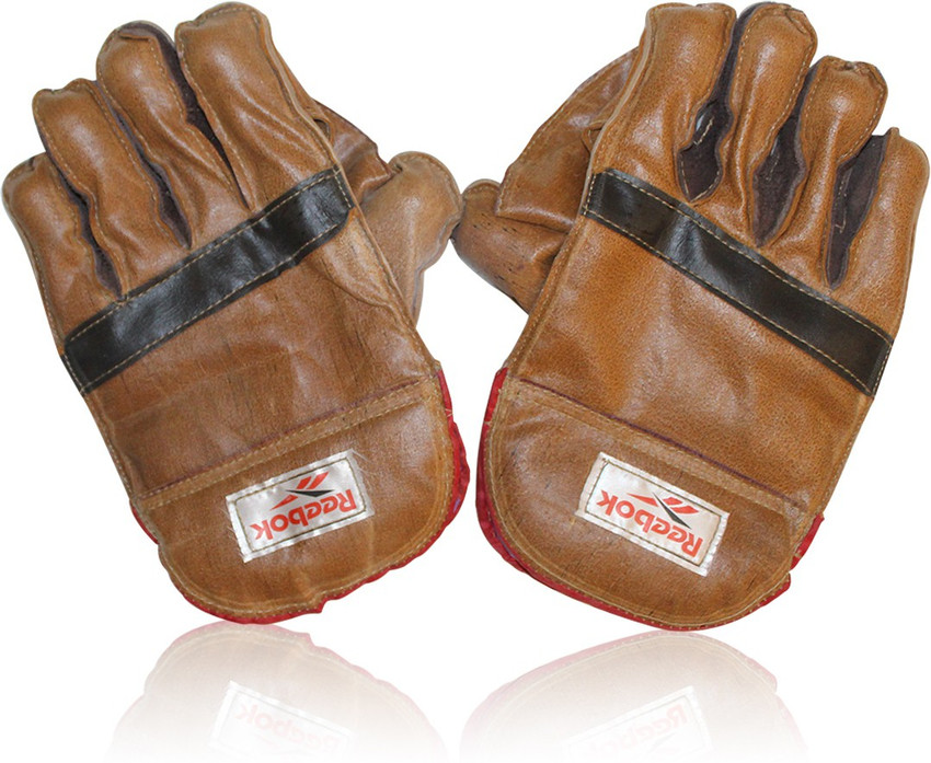 Reebok gloves brown store